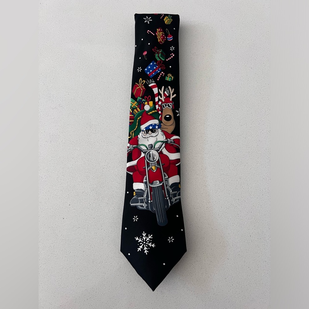 Noel‎ Holiday Collection Tie Novelty Black White Red Santa Motorcycle NIB t3173